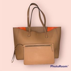 TORY BURCH BLAKE TOTE AND WRISTLET 💋EUC